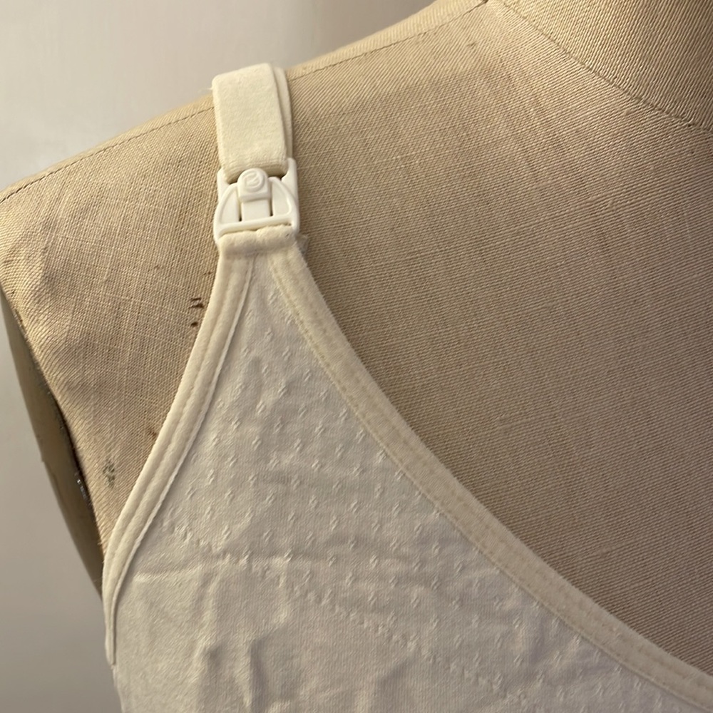 Basics by Bravado Ivory nursing bra XL - Picture 2 of 7